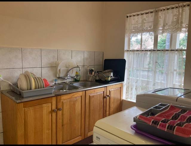 5 BEDROOM HOUSE FOR SALE IN CASHAN